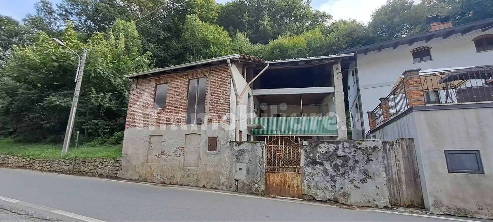 Rustico - Casale in vendita a Borgosesia