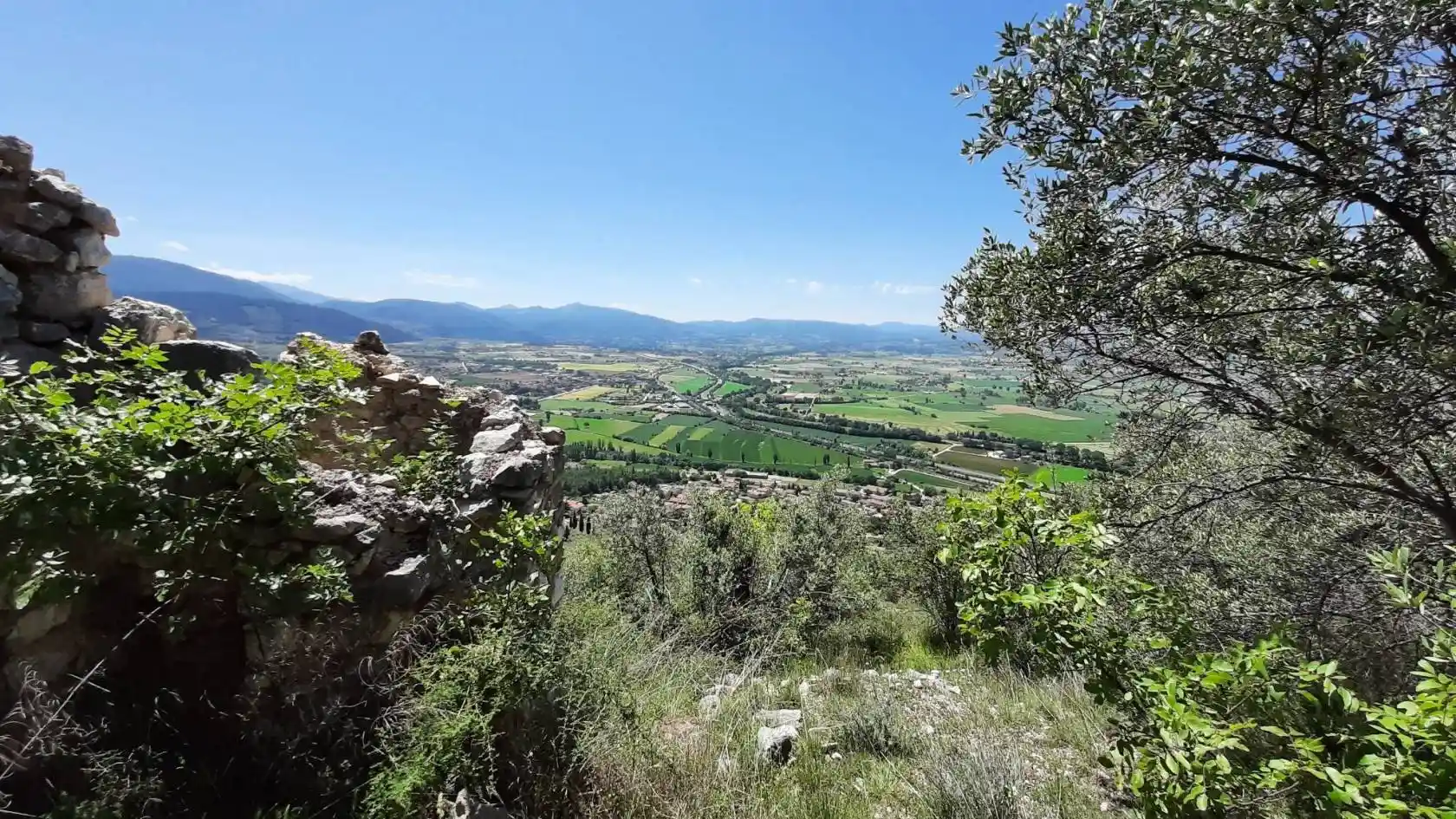 Rustico - Casale in vendita a Campello sul Clitunno
