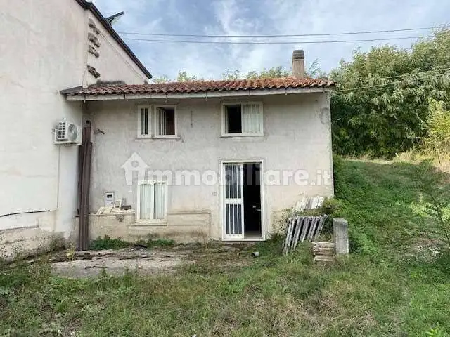 Casa indipendente in vendita a Castelpoto