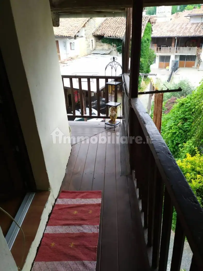 Palazzo - Edificio in Vendita