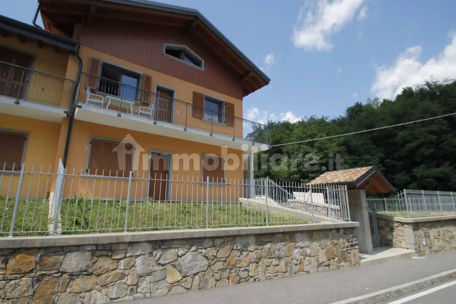 Appartamento in vendita a Sant'Omobono Terme