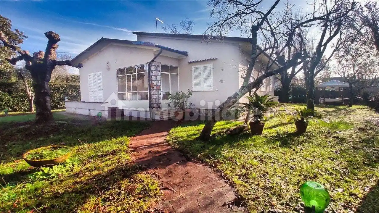 Villa in affitto a Forte dei Marmi
