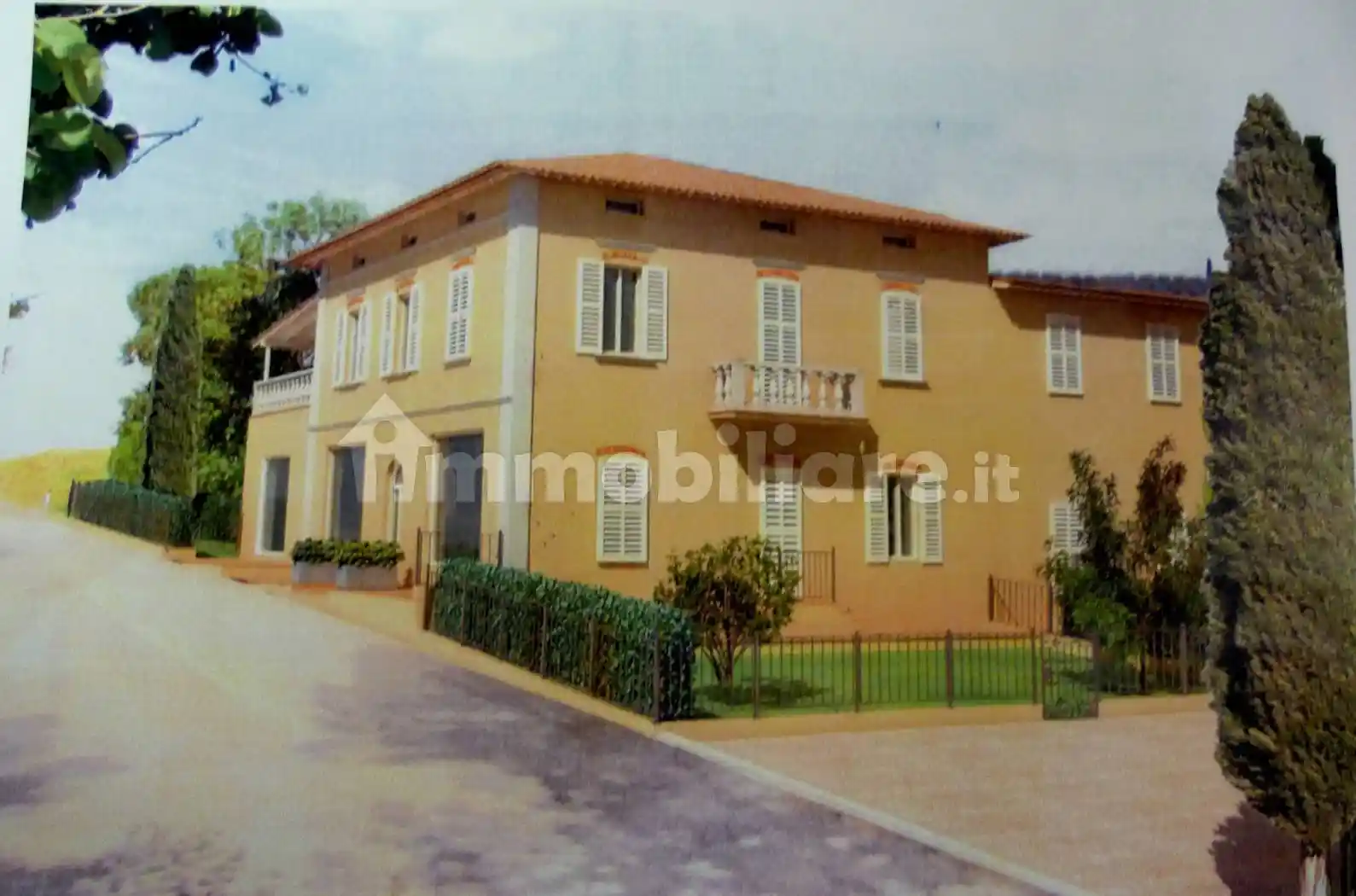 Casa indipendente in vendita a Poggibonsi