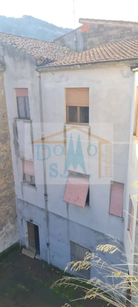 Casa indipendente in vendita a Bitti