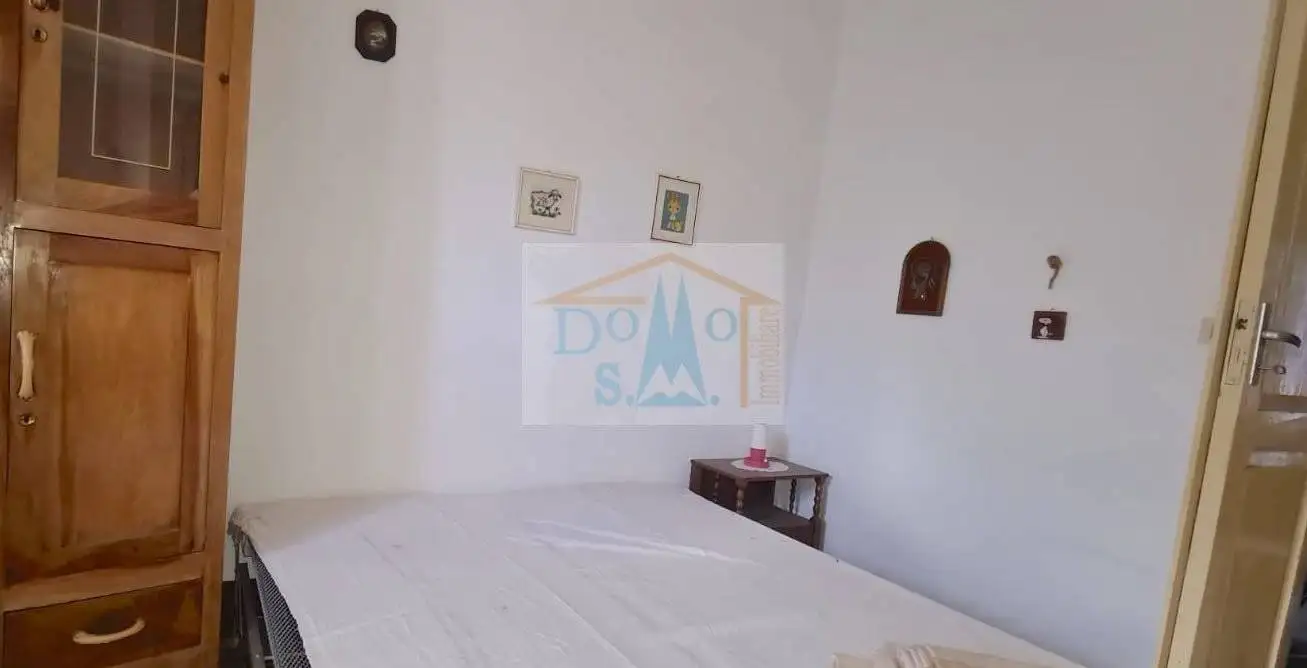 Terratetto unifamiliare 220 m², da ristrutturare, Centro, Bitti - foto 4