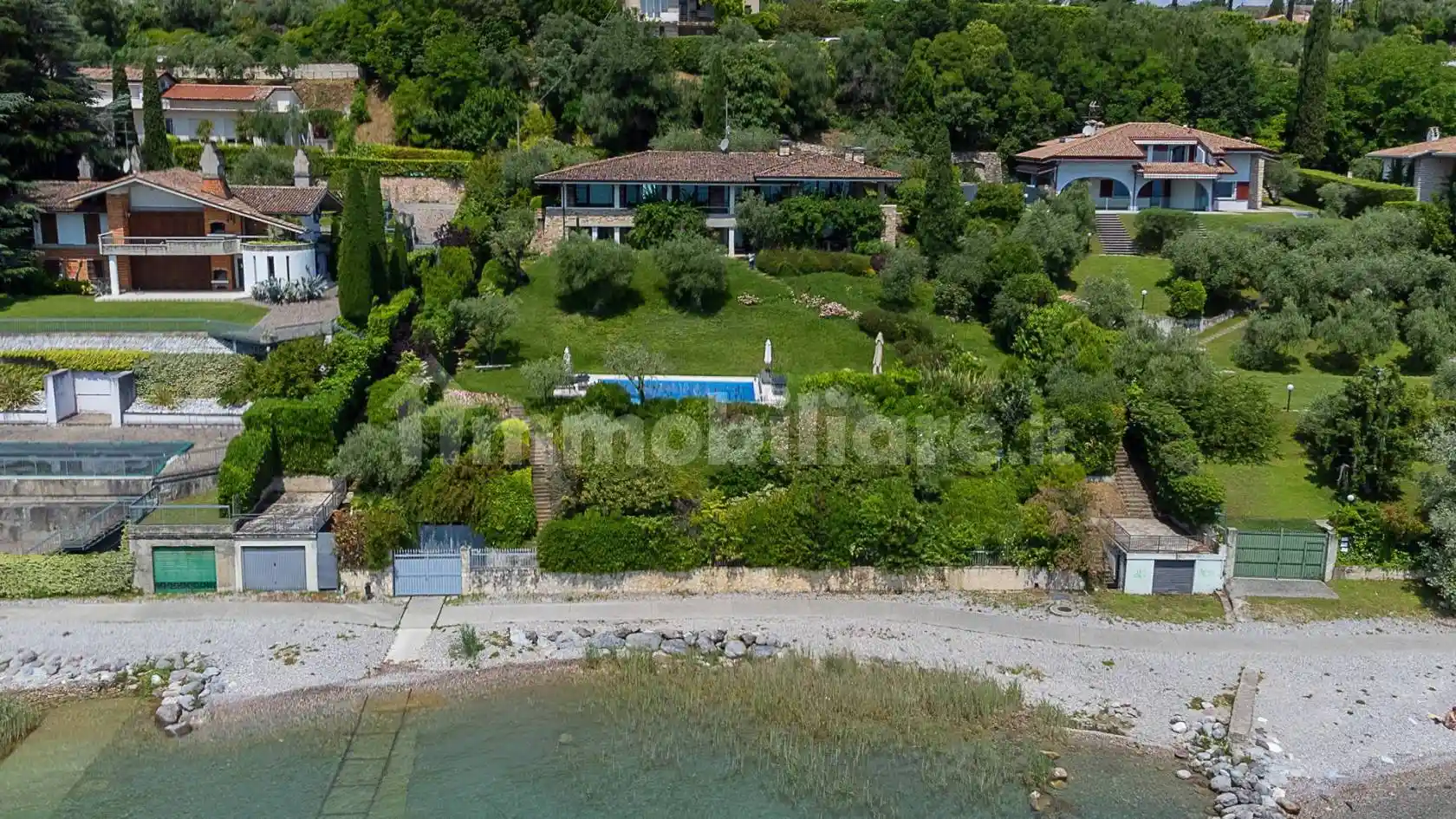 Villa in vendita a Padenghe sul Garda