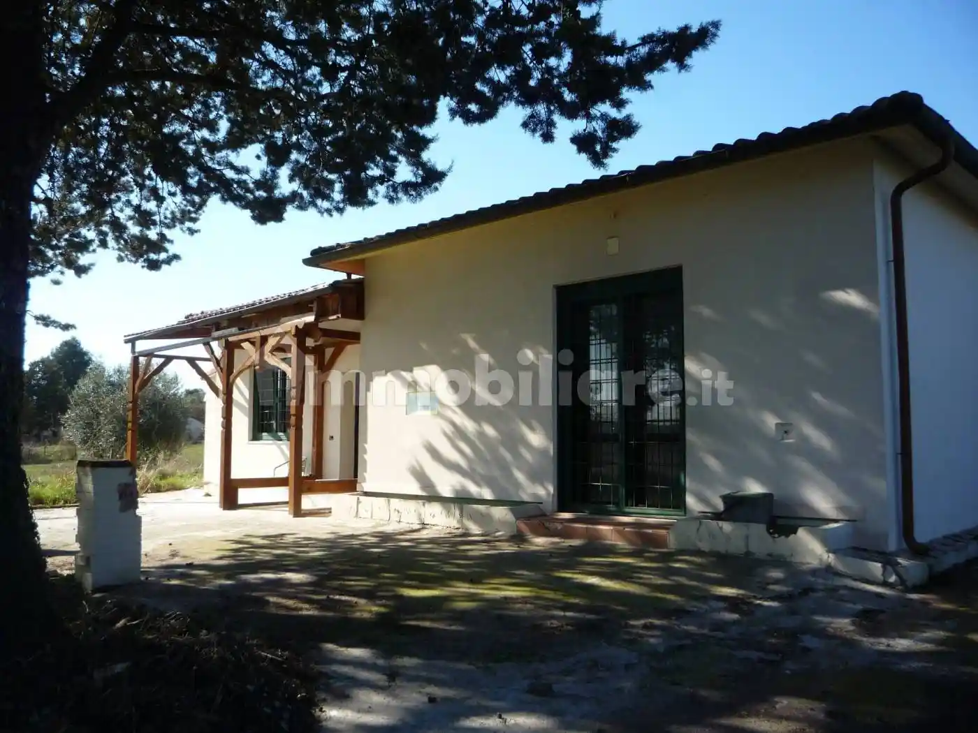 Villa in vendita a Palombara Sabina