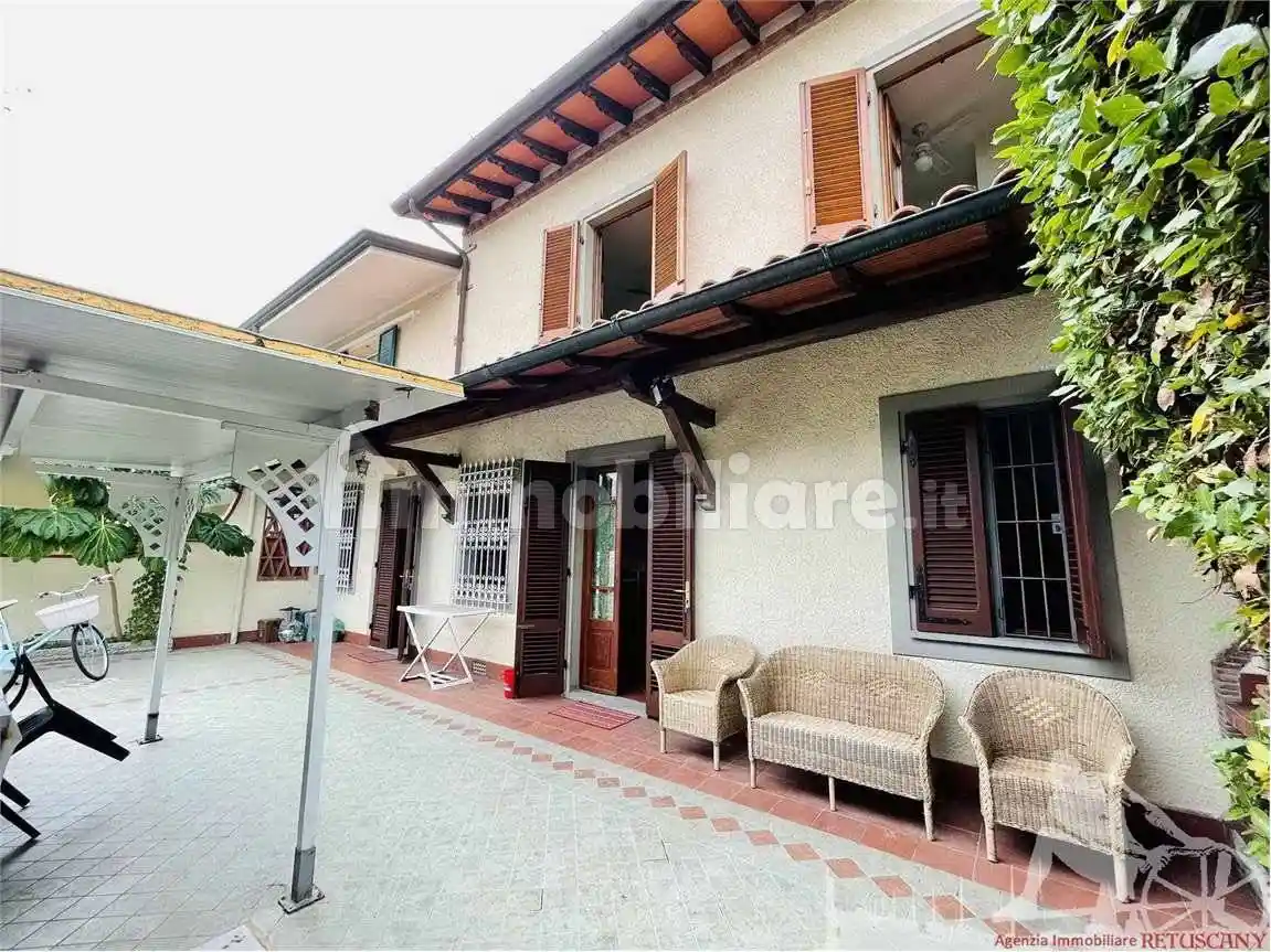 Villa in vendita a Forte dei Marmi