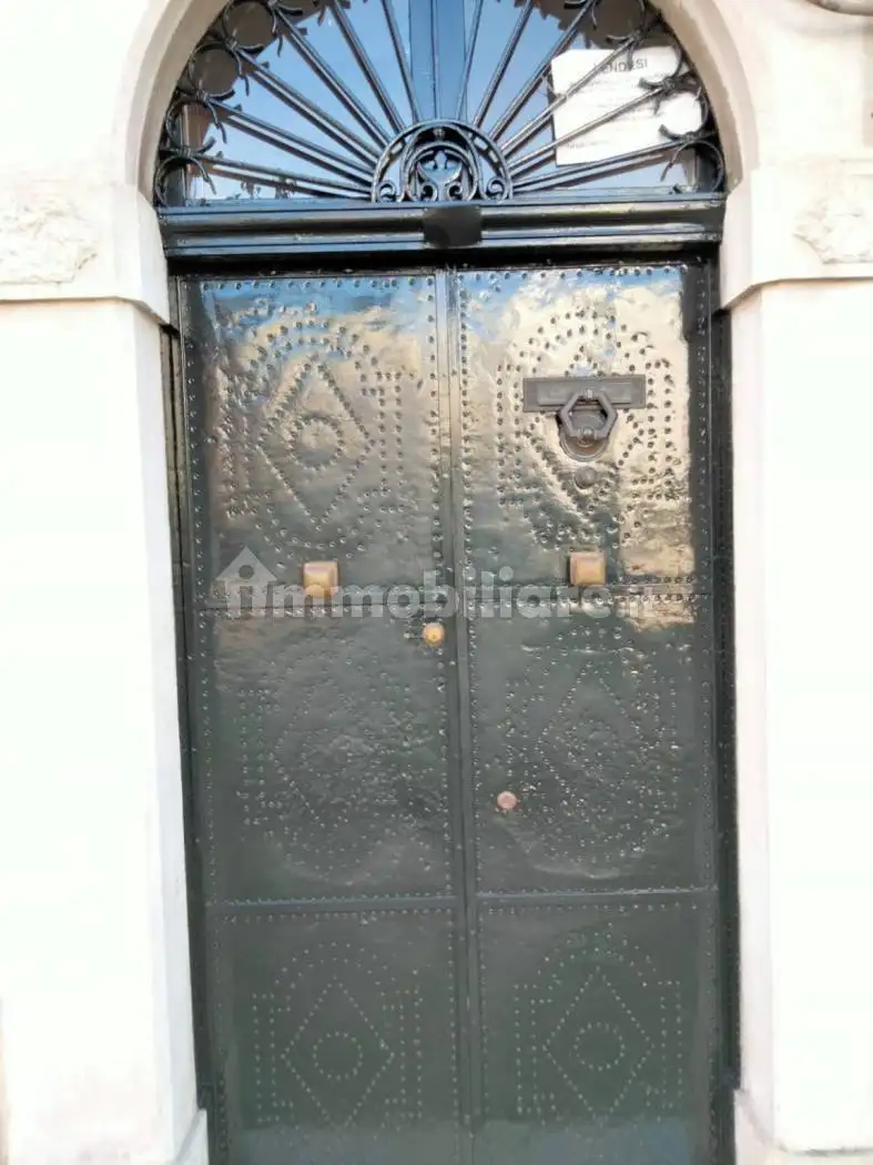 Palazzo - Edificio in vendita a Spinazzola