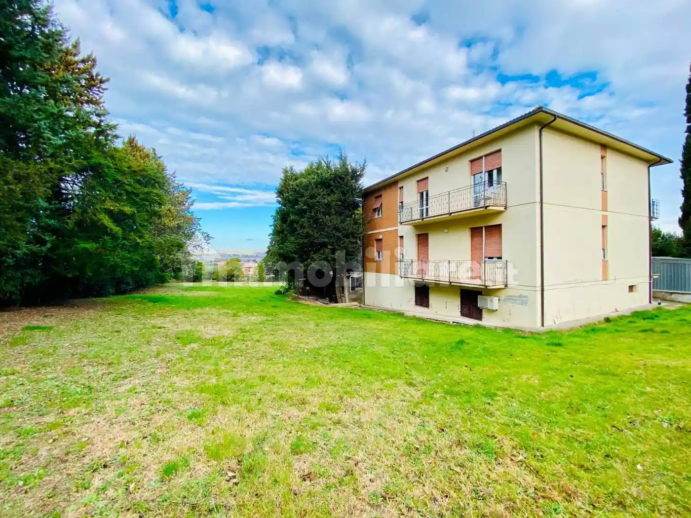 Villa in vendita a Macerata