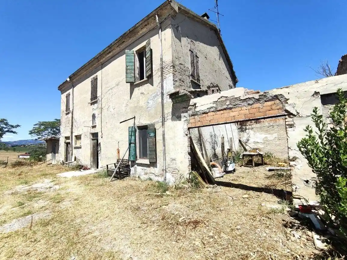 Rustico - Casale in vendita a Saludecio