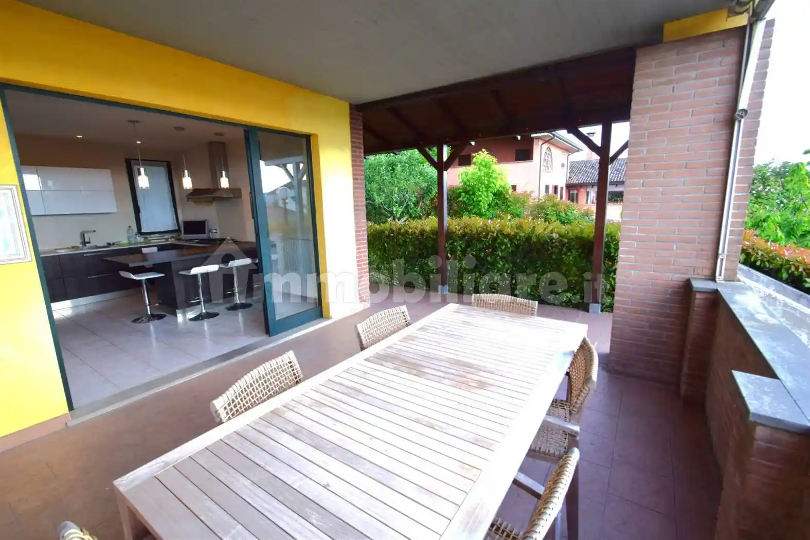 Villa in vendita a Lesignano de' Bagni