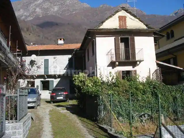 Casa indipendente in vendita a Premosello-Chiovenda