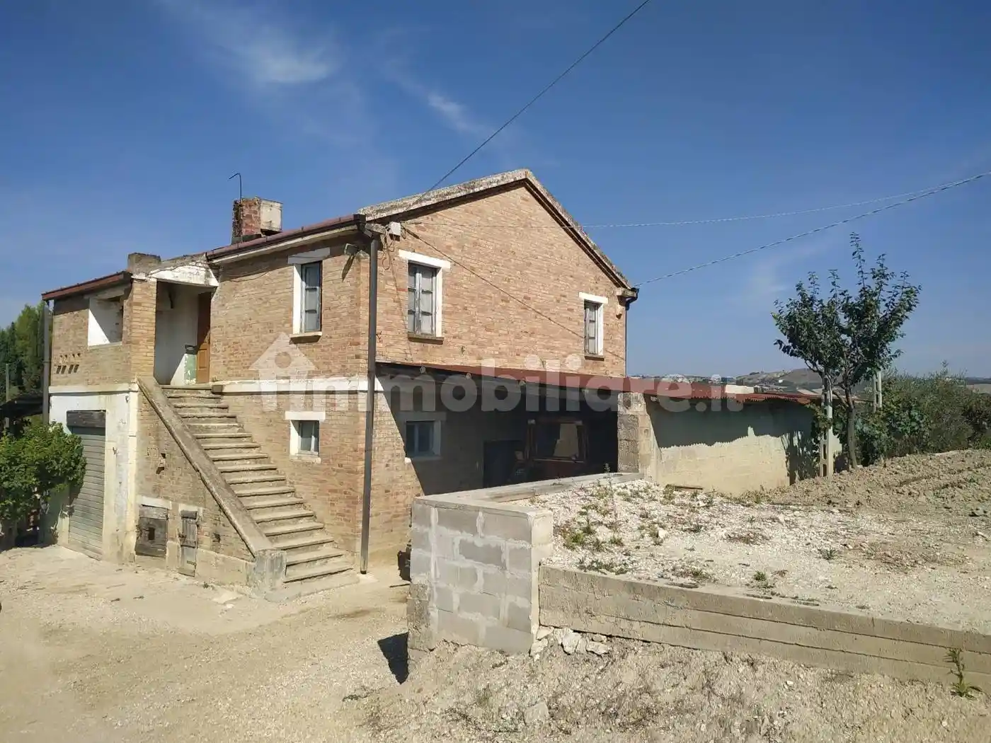 Rustico - Casale in vendita a Acquaviva Picena
