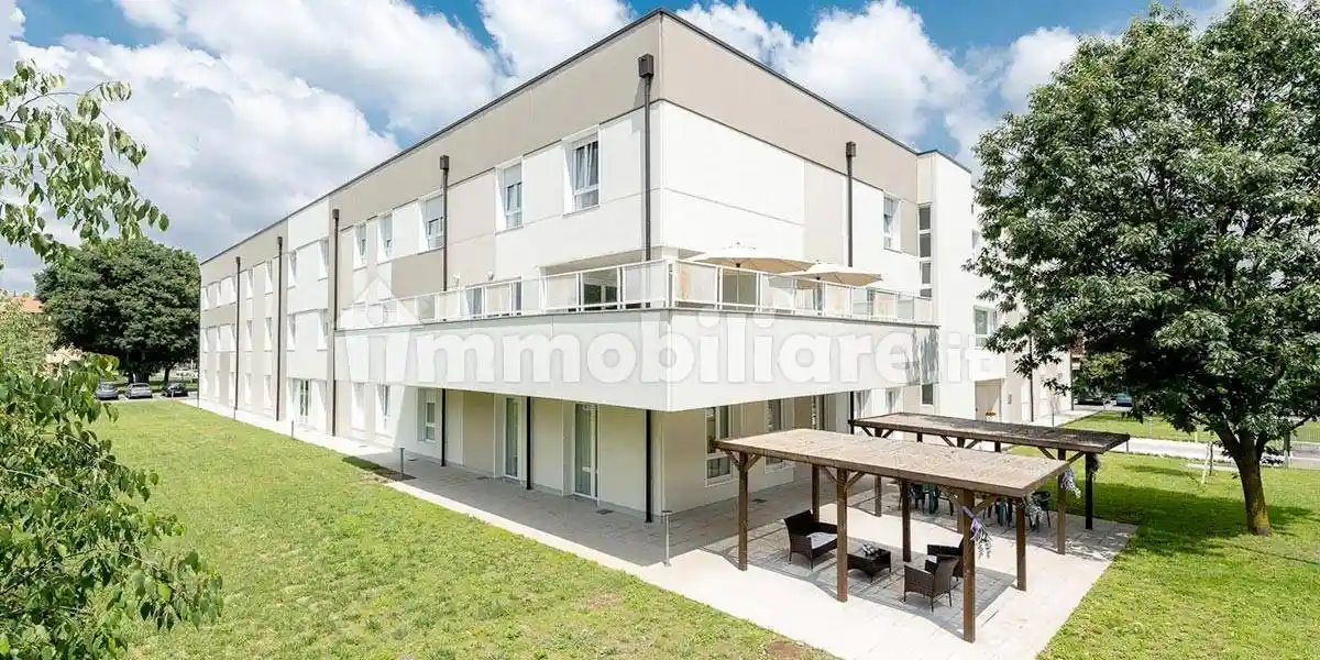 Villa in vendita a Latina