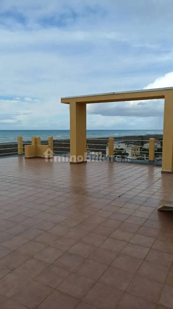 Appartamento in vendita a Falerna