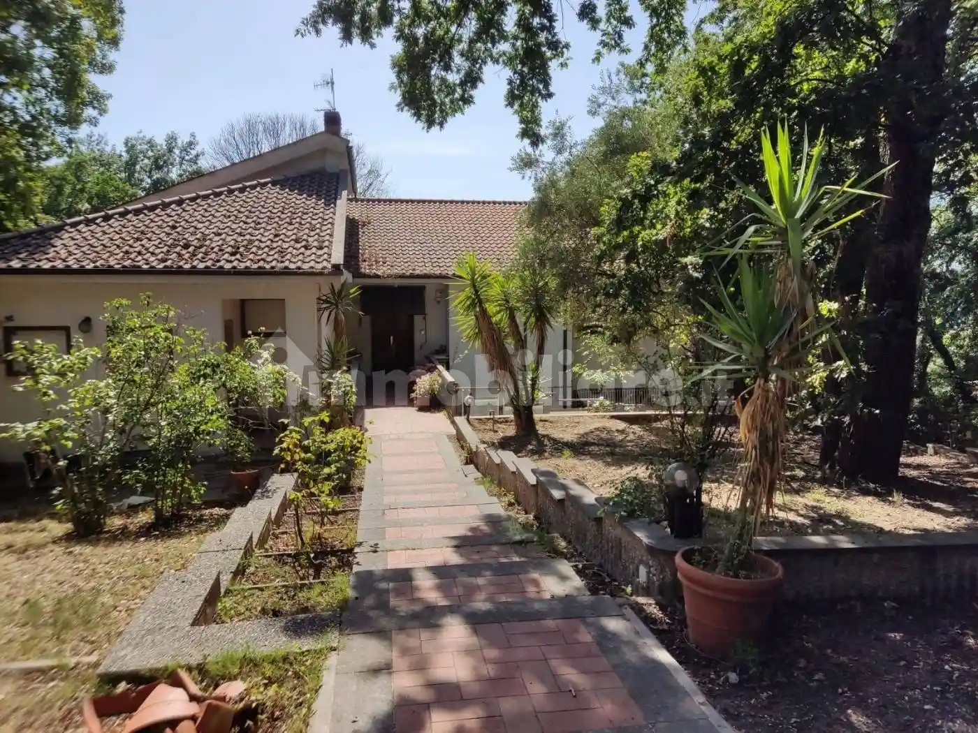 Villa in vendita a Poggio Mirteto