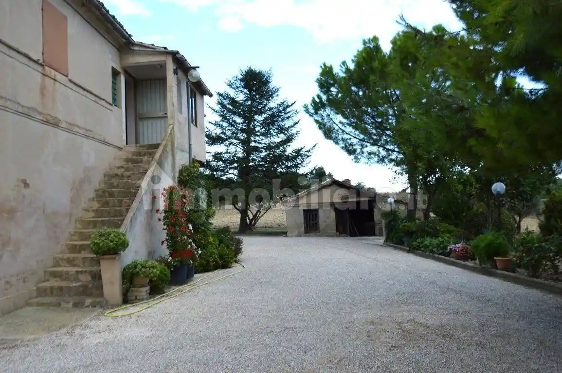 Rustico - Casale in vendita a Recanati