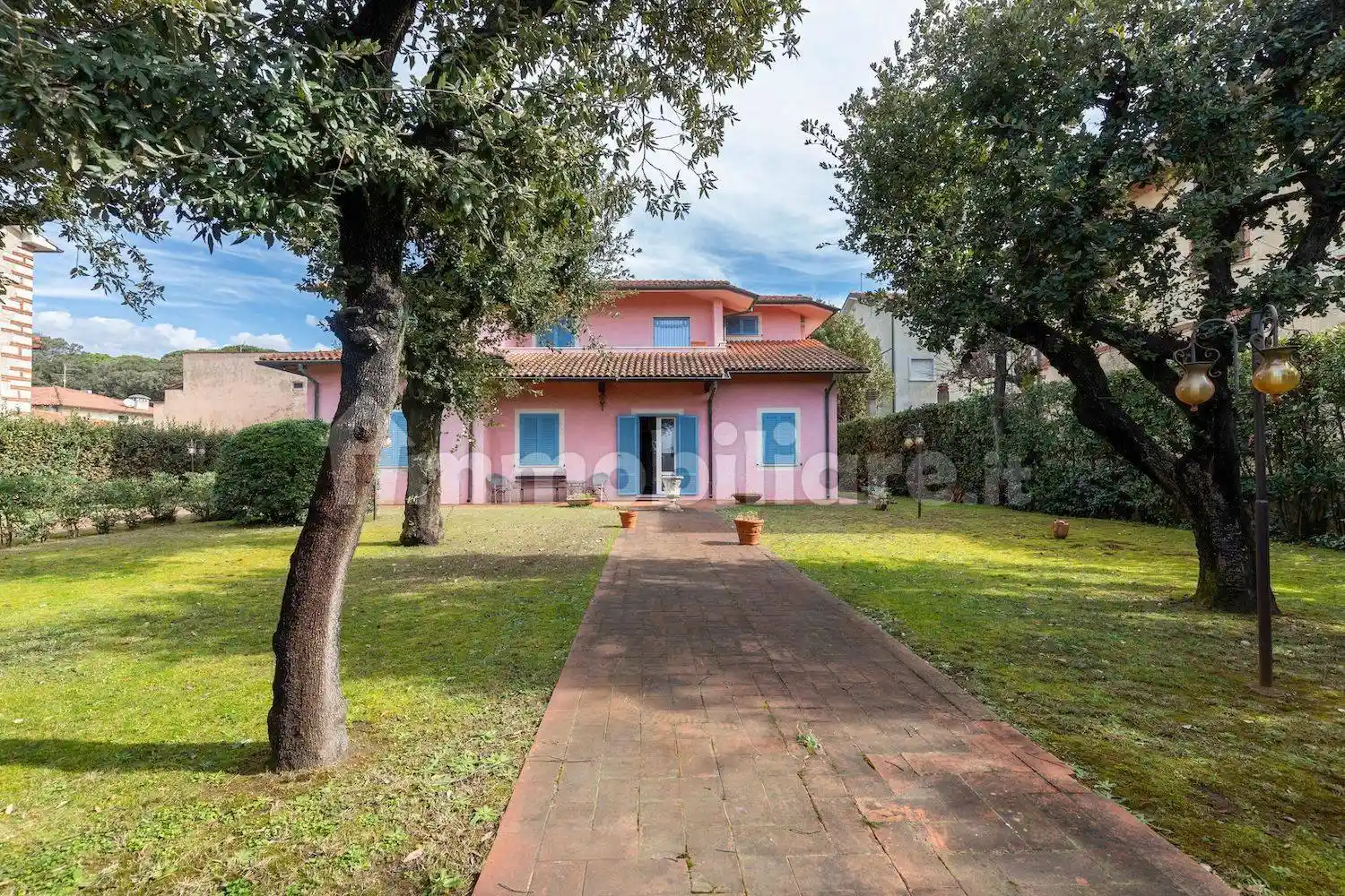 Villa in vendita a Pietrasanta