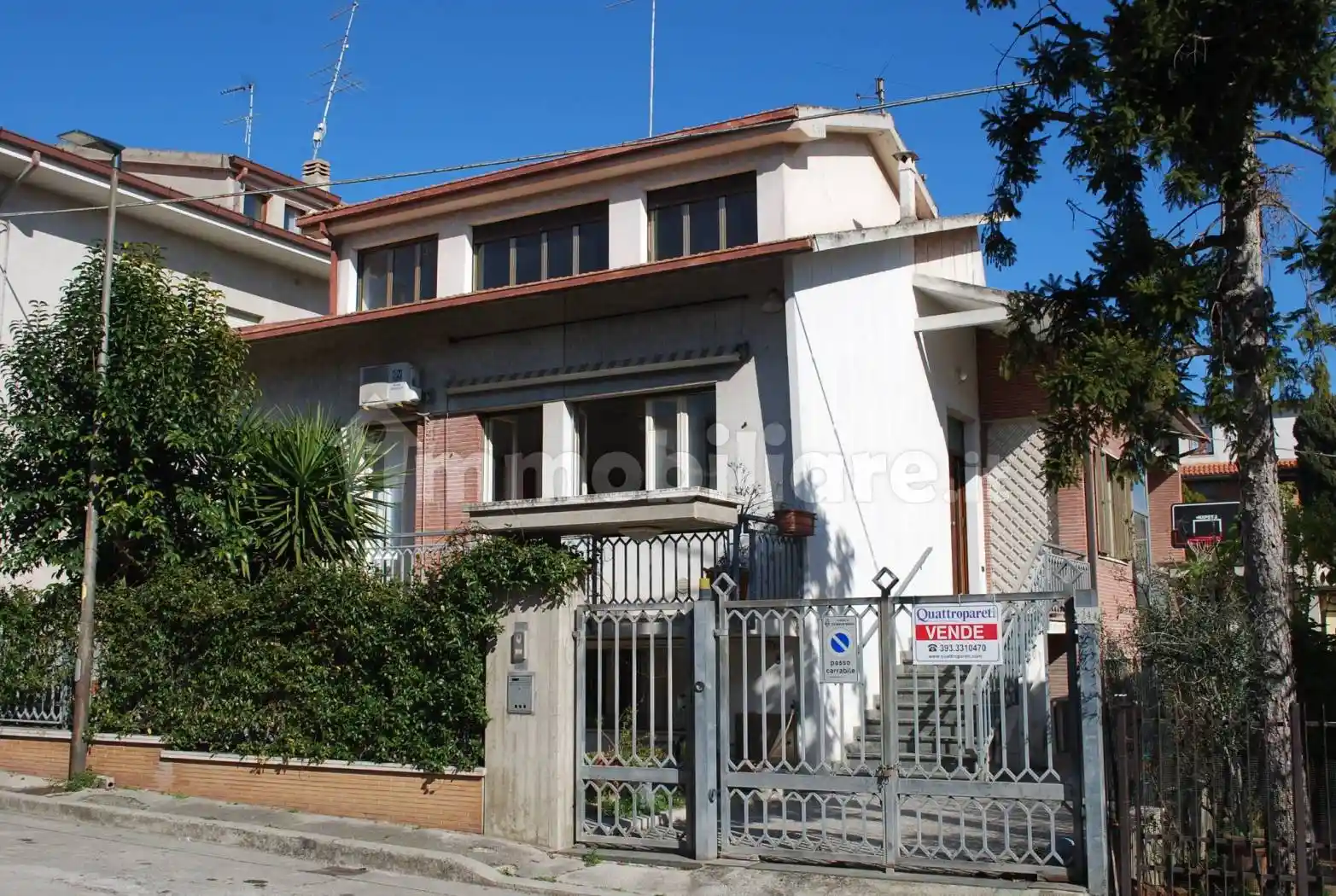 Villa in vendita a Civitanova Marche