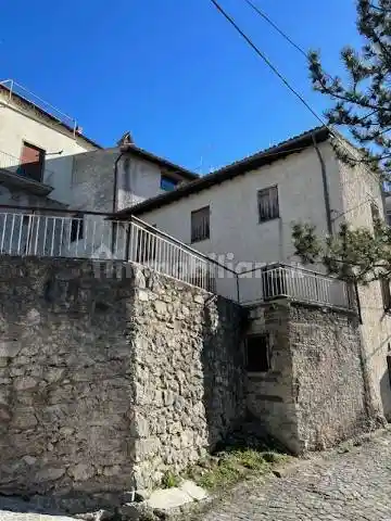 Terratetto unifamiliare via Roma, Pereto - foto 2