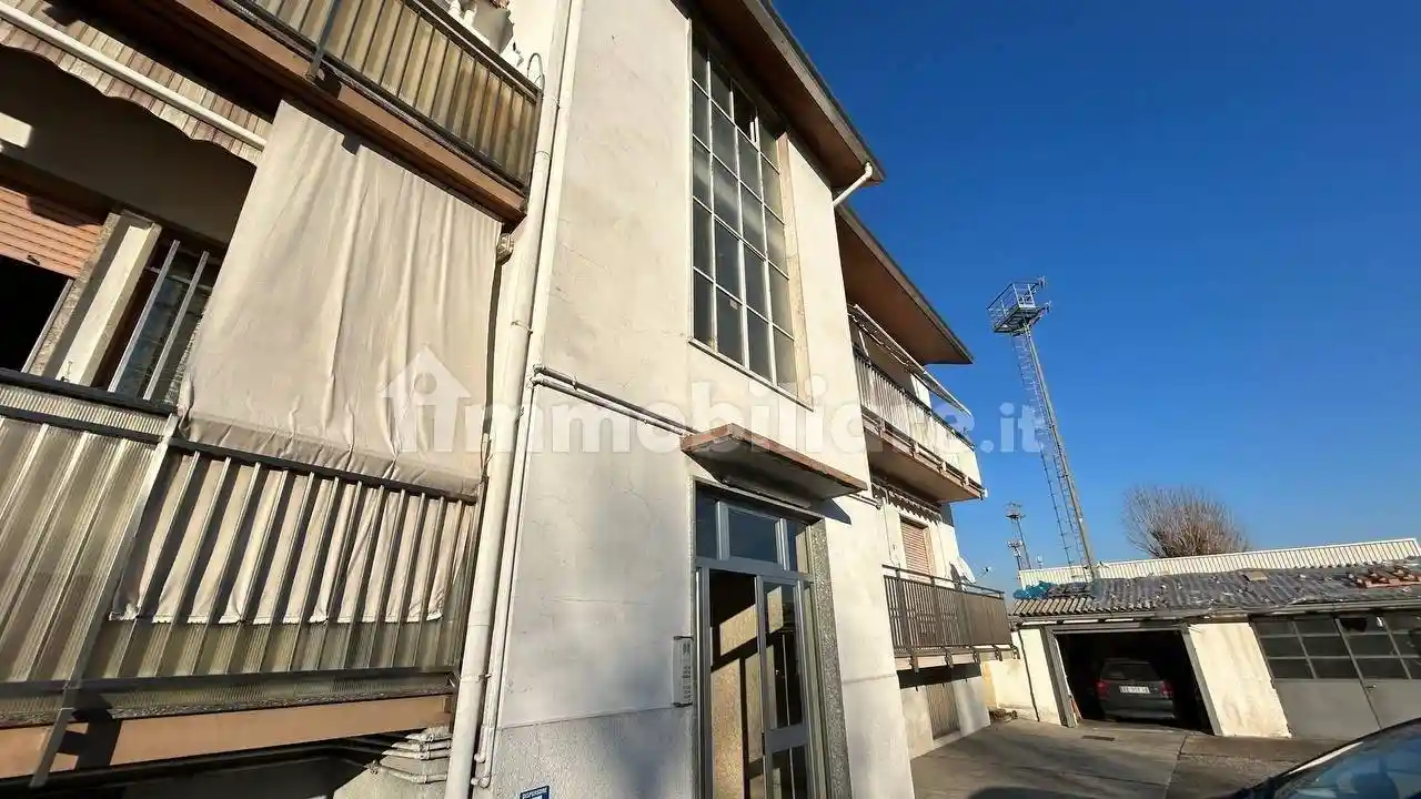 Appartamento in vendita a Origgio