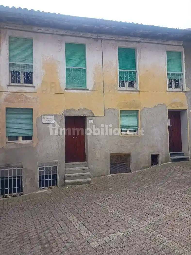Casa indipendente in vendita a Ballabio