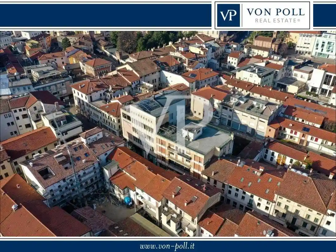 Palazzo - Edificio in vendita a Thiene