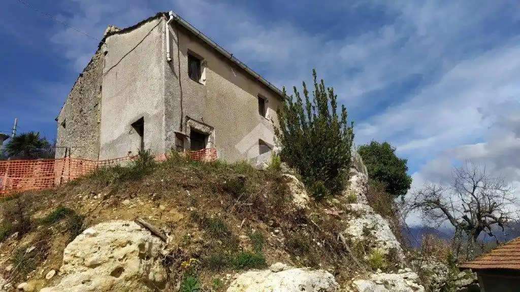 Rustico - Casale in vendita a Arpino