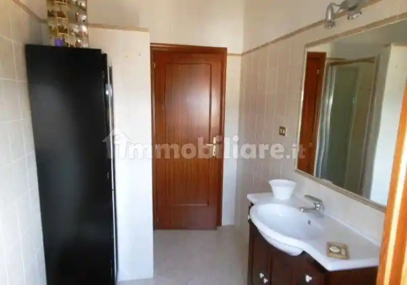 Appartamento in vendita a Venarotta