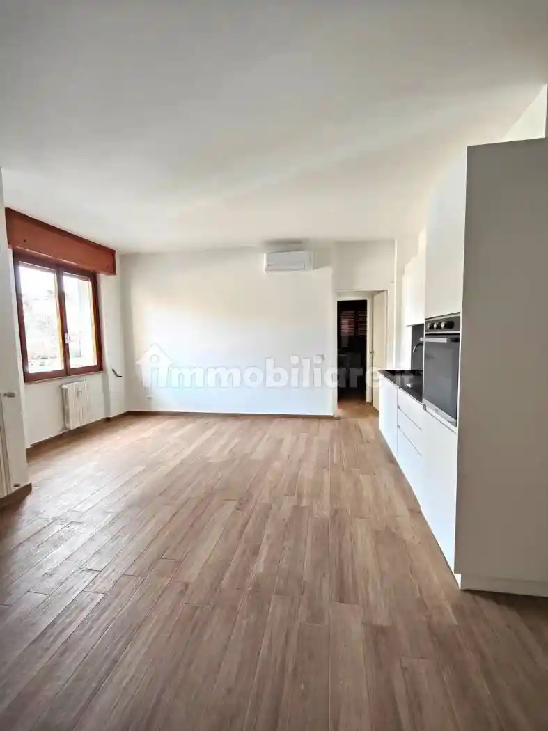 Trilocale via Silvestro Sanvito 82, Masnago, Varese - foto 4