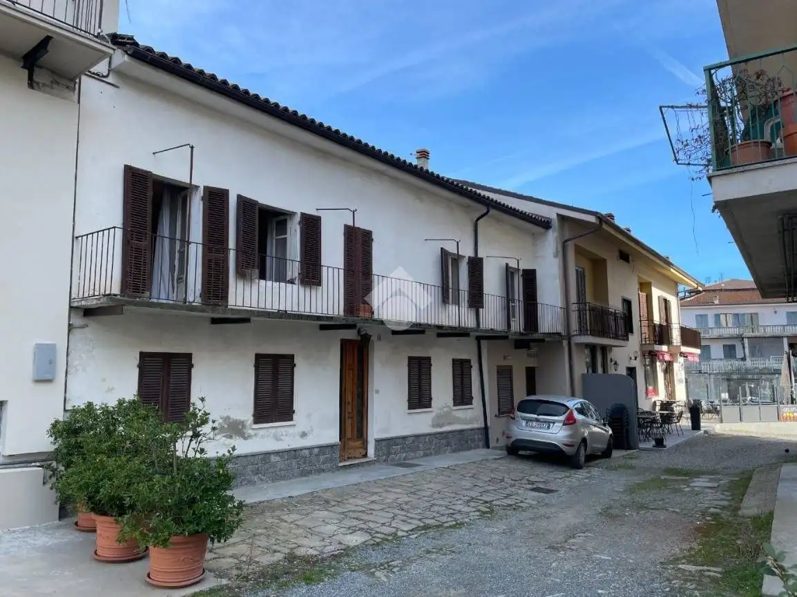 Casa indipendente in vendita a Cassinasco