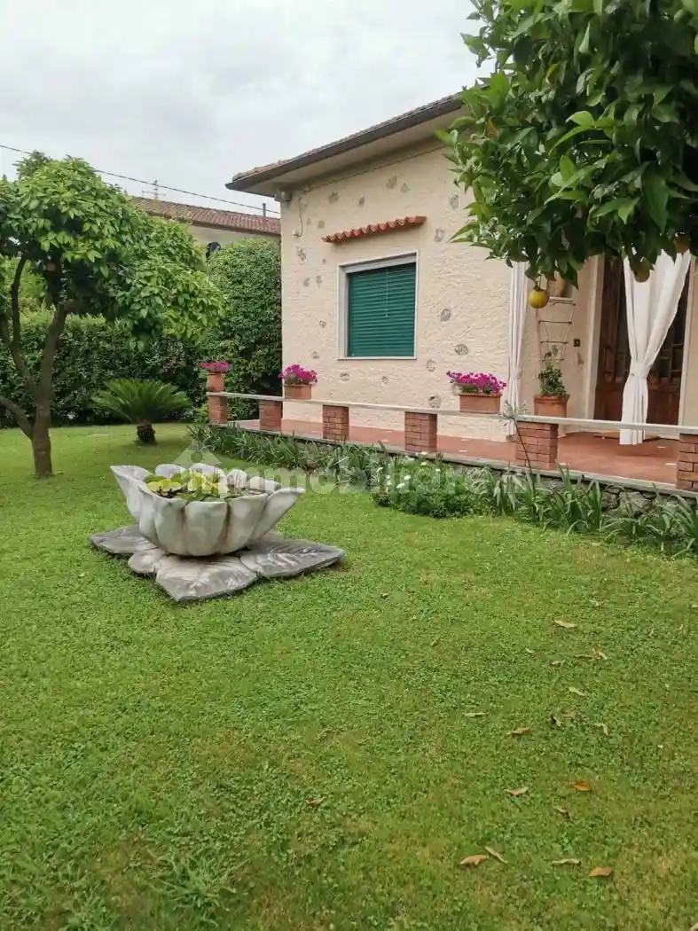 Villa in affitto a Forte dei Marmi