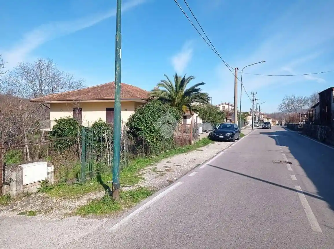 Rustico via Ferrari Pescarole, Sala, Serino - foto 3