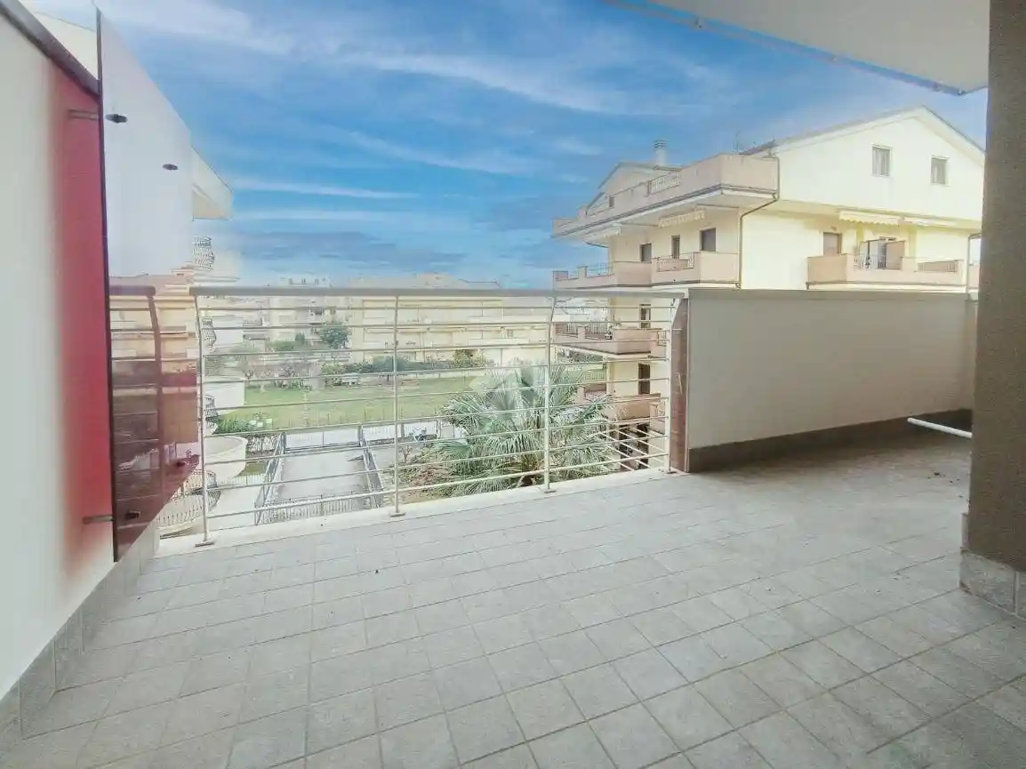 Trilocale via Leonardo da Vinci 25, Tortoreto Lido, Tortoreto - foto 4