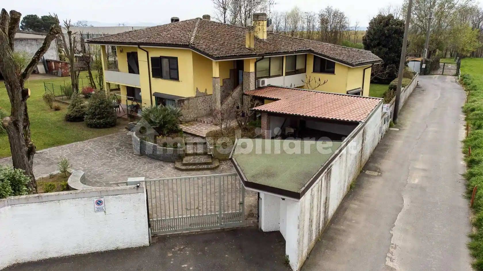 Villa in vendita a Chignolo Po