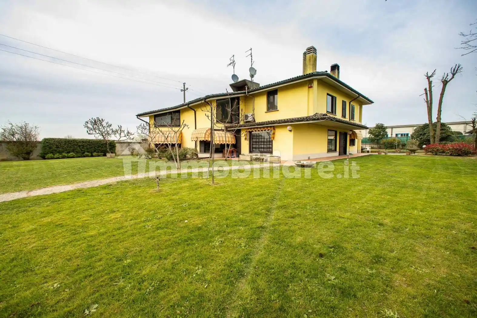 Villa in vendita a Chignolo Po