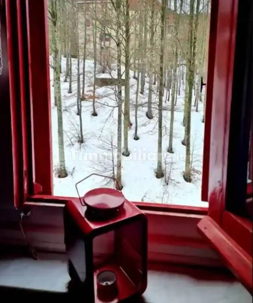 Appartamento in vendita a Ventasso