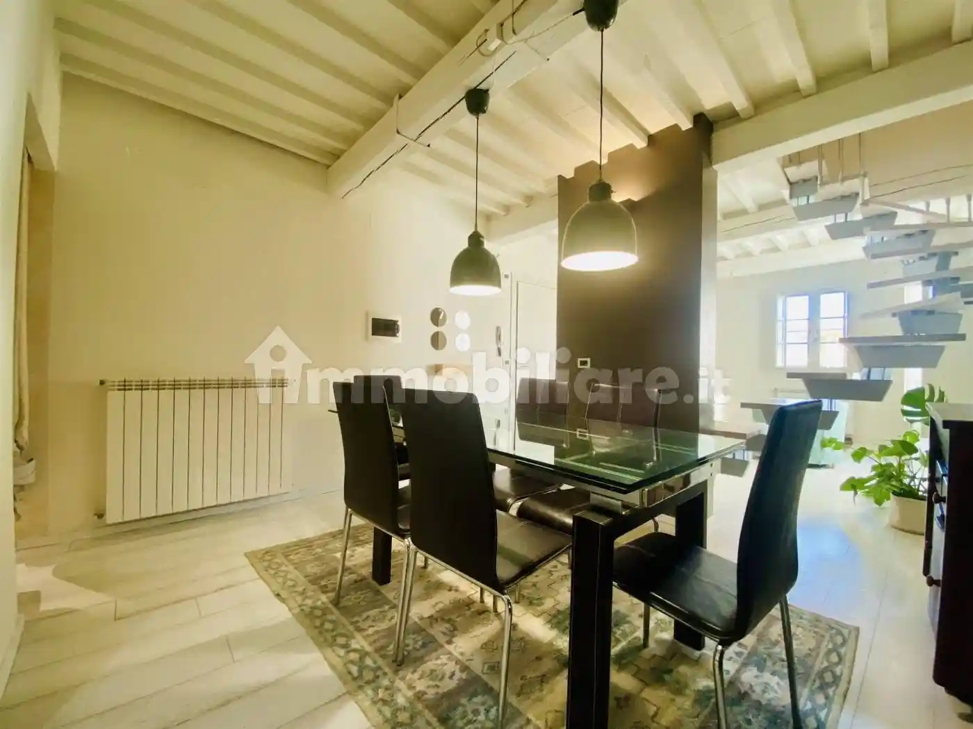 Appartamento in vendita a Lucca