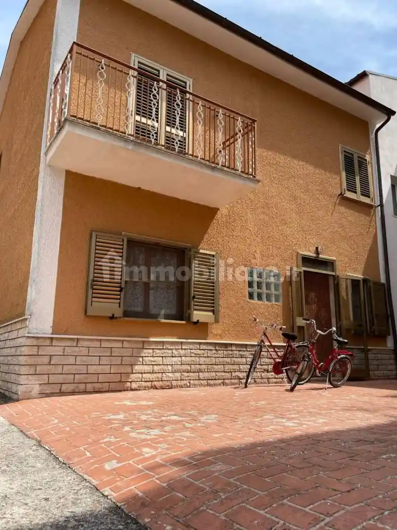 Casa indipendente in vendita a Collarmele