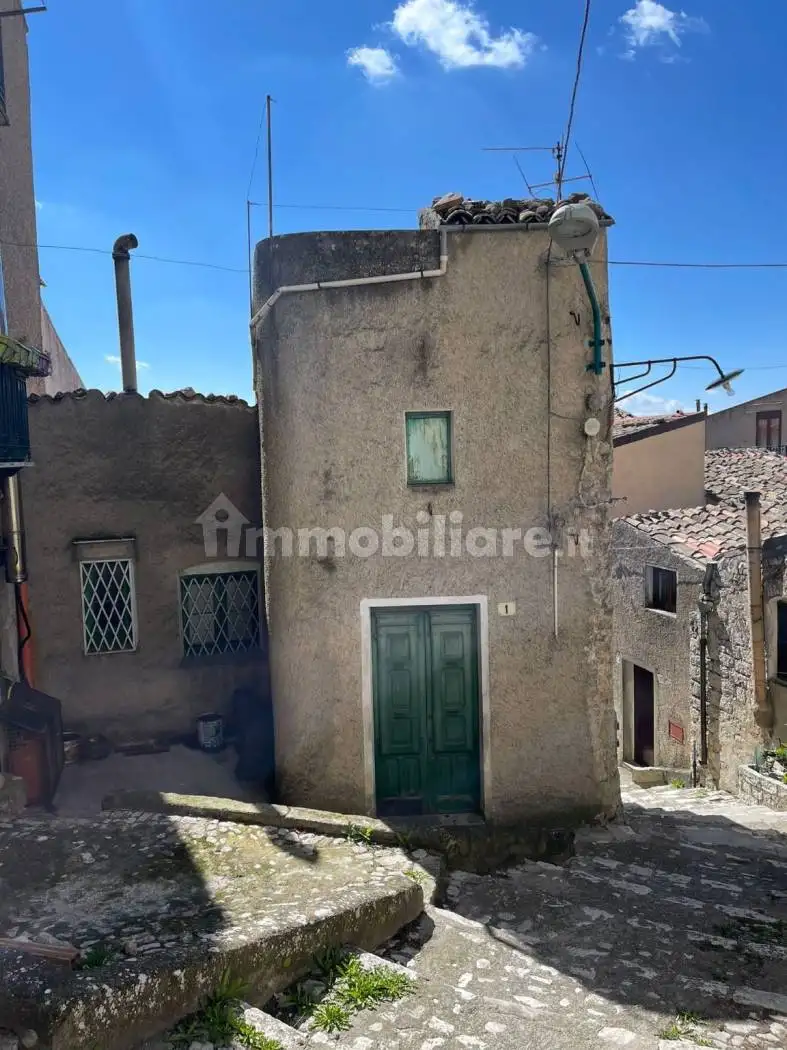 Casa indipendente in vendita a Prizzi
