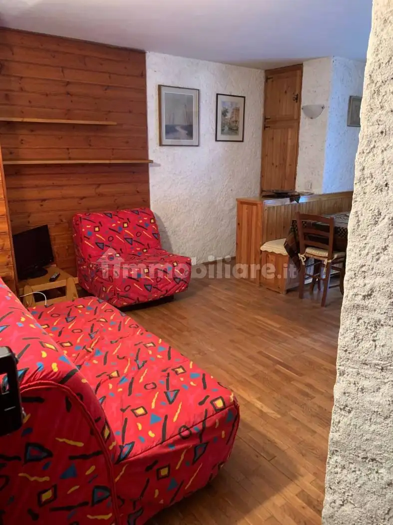 Appartamento in affitto a Prali