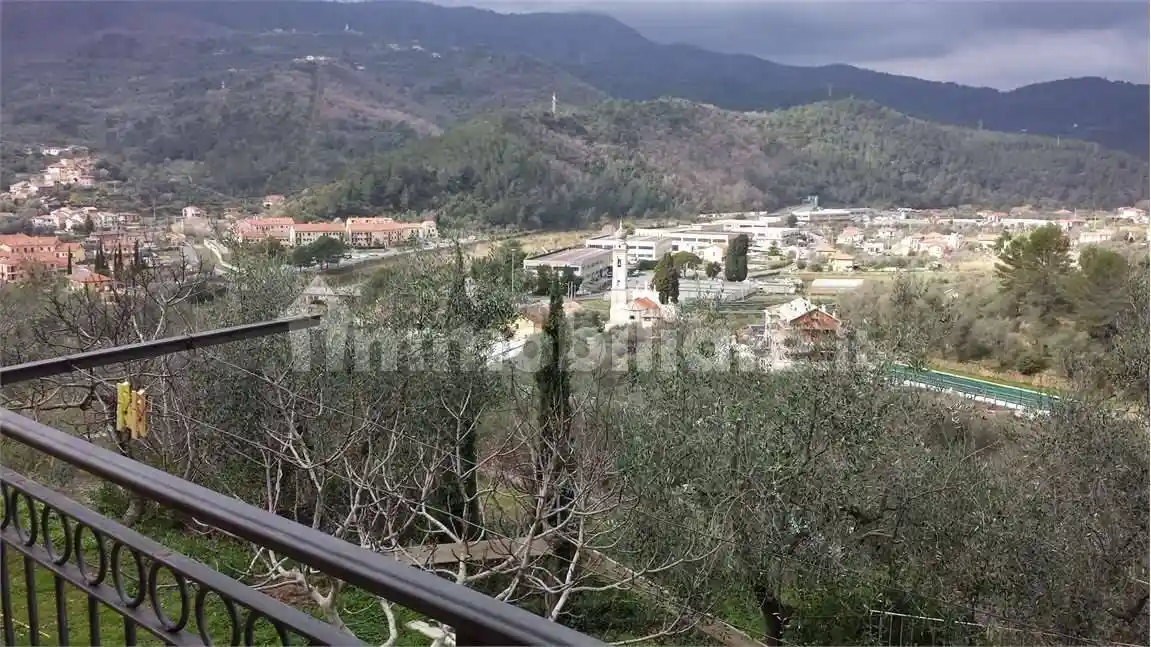 Villa in vendita a Andora