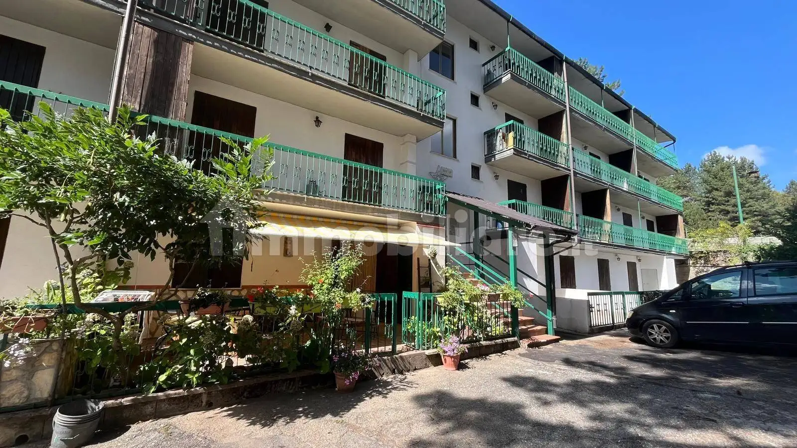 Trilocale viale Pian del Sole 45, Cotronei