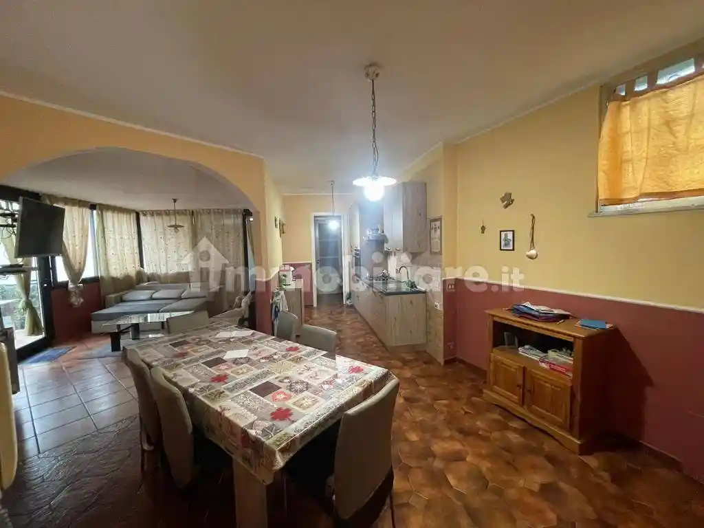 Casa indipendente in vendita a Zafferana Etnea