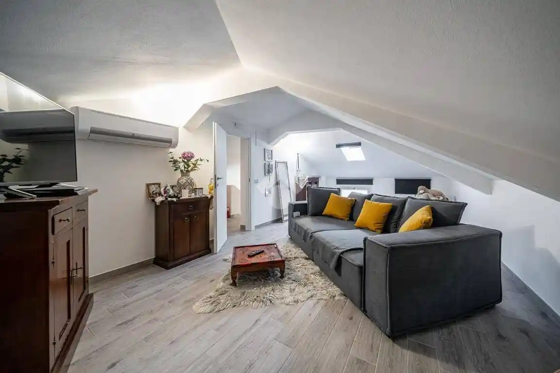 Villa in vendita a Campagnola Emilia