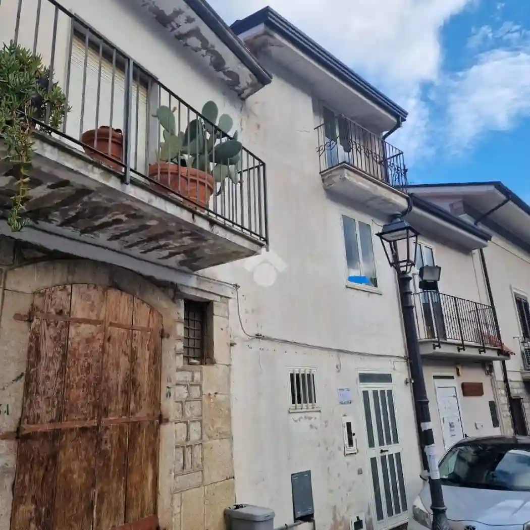 Terratetto plurifamiliare piazza Vittorio Veneto 31, Cautano - foto 4