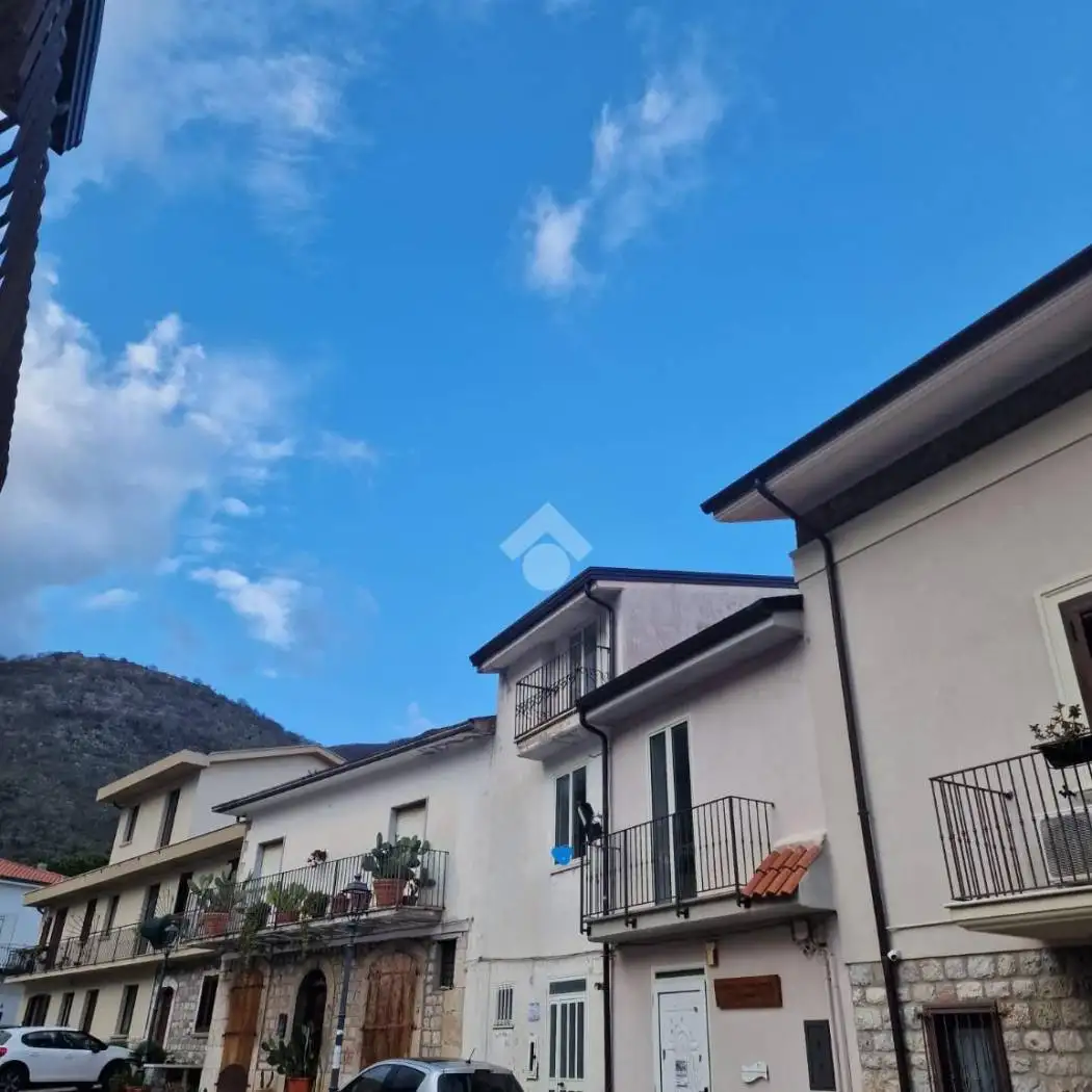 Terratetto plurifamiliare piazza Vittorio Veneto 31, Cautano - foto 5