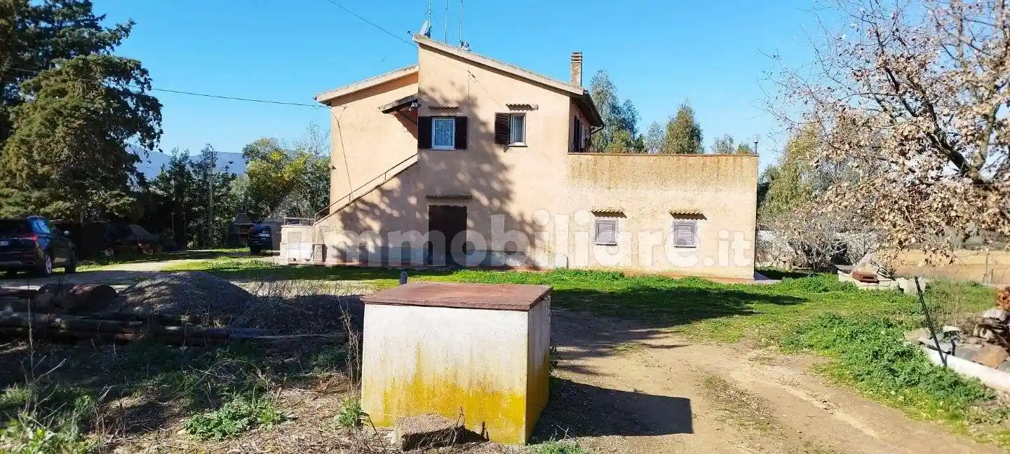 Casa indipendente in vendita a Magliano in Toscana