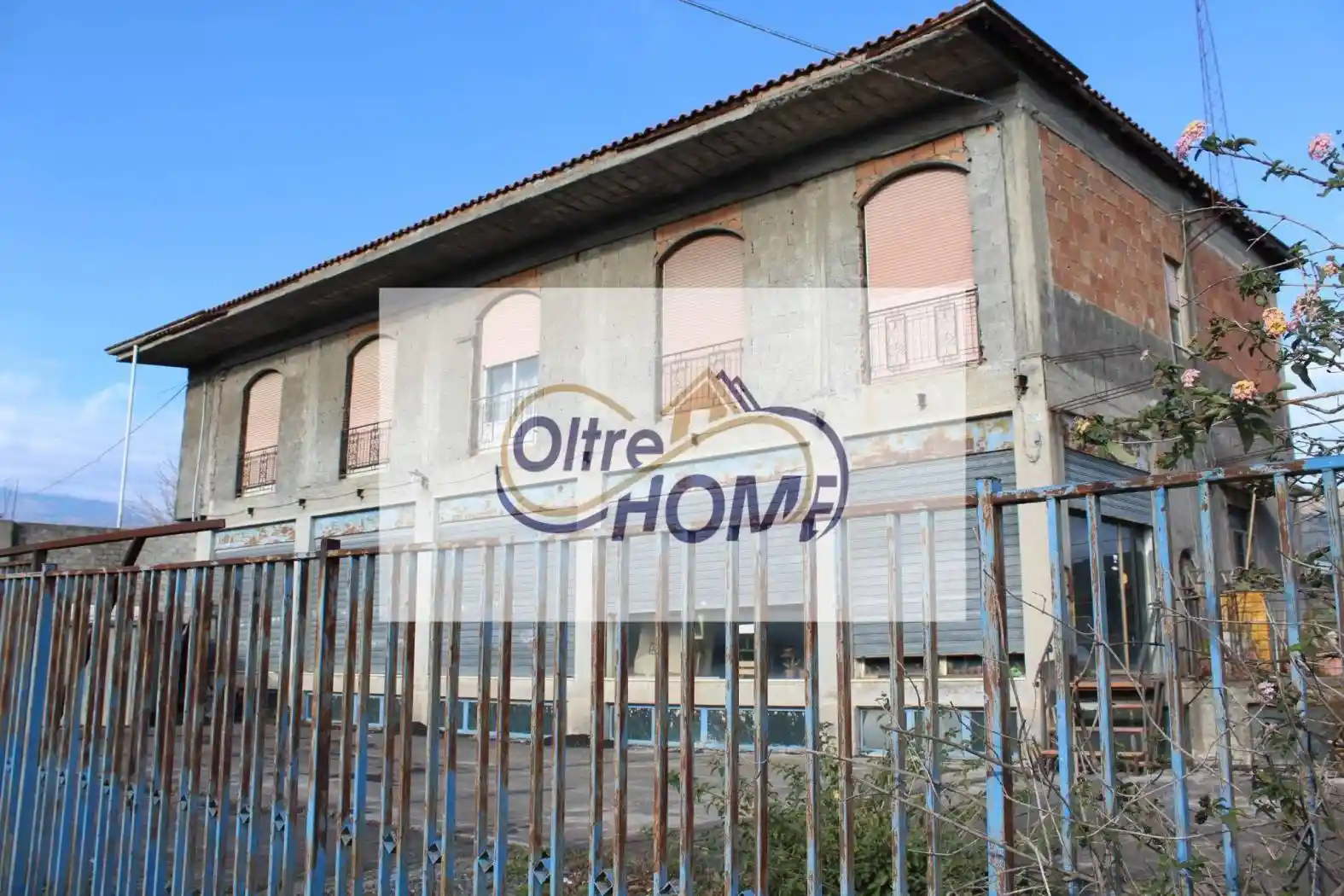 Palazzo - Edificio in vendita a Fiumefreddo di Sicilia